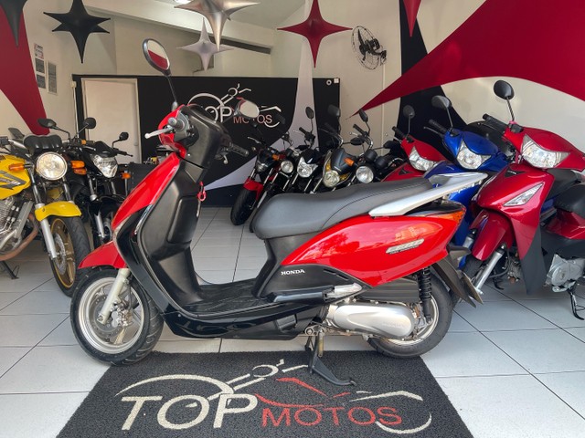 HONDA LEAD 110 ANO 2015 AUTOMÁTICA EXCELENTE ESTADO