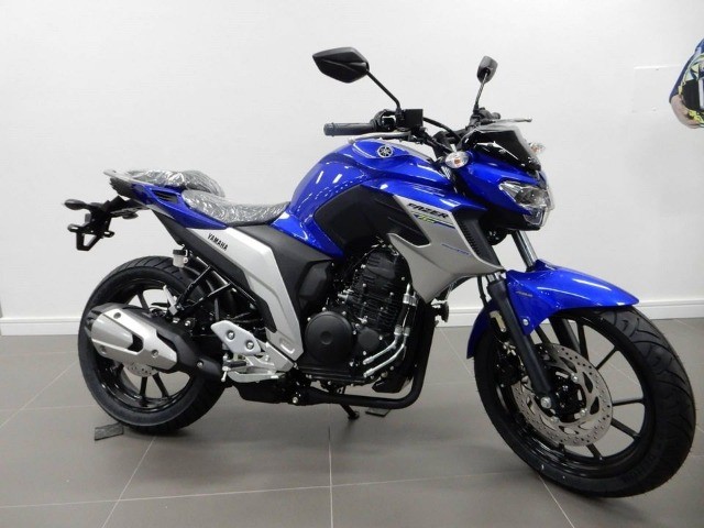 YAMAHA FAZER