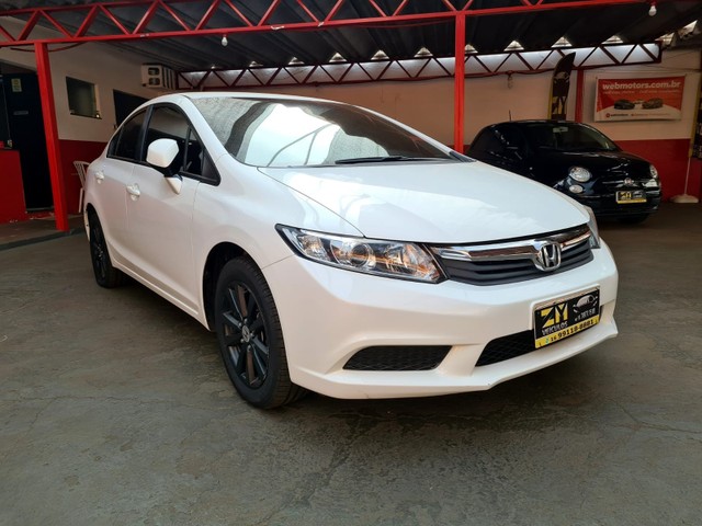 HONDA CIVIC SEDAN LXS 1.8 FLEX COMPLETO