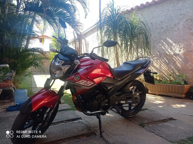 YAMAHA FAZER 2015