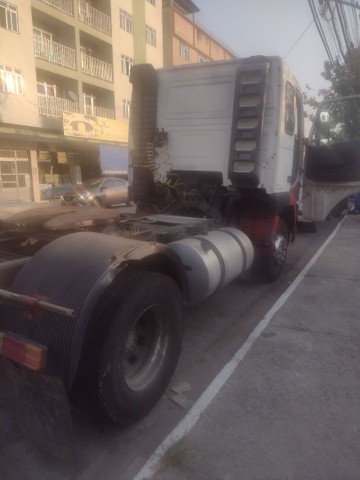 CAMINHÃO VOLVO FH380