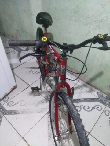 Vende-se está bicicleta aro 26 