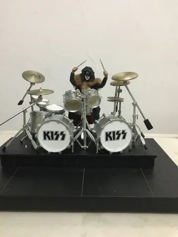 Boneco ERIC CARR do KISS . RARIDADE ( KIT EXCLUSIVO) customizado  - Foto 6