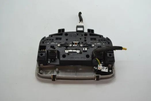 Luminaria Luz Cortesia Teto Hyundai Hb20s 2020 2021 Original - Foto 4