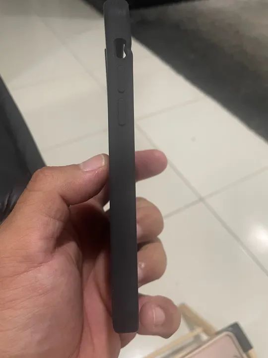 VENDO CASE ORIGINAL DE IPHONE 12  - Foto 4