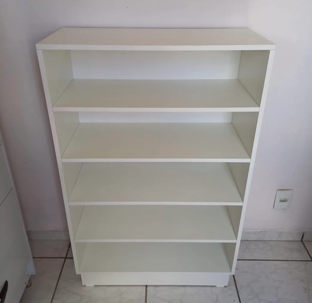 Sapateira feita em MDF