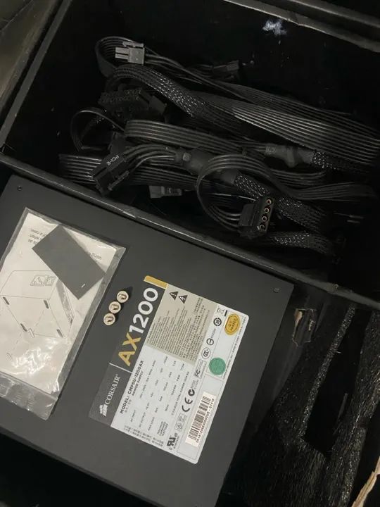 Fonte 1200W 80 Plus Gold  - Foto 2