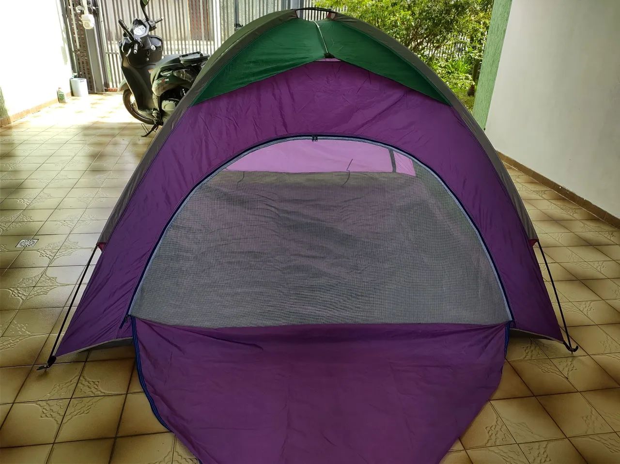 Barraca de Camping 2,30x2,30 usei 1 vez - Foto 4