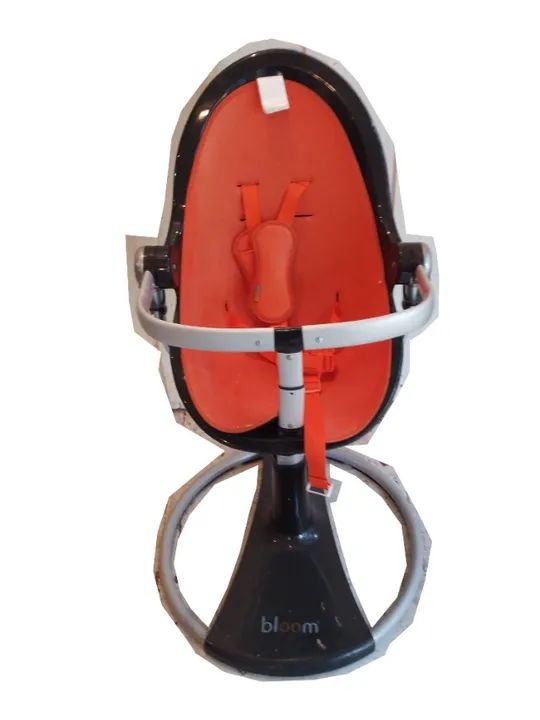 Cadeira de bebê. Segura, confortável, higiênica, multifuncional.