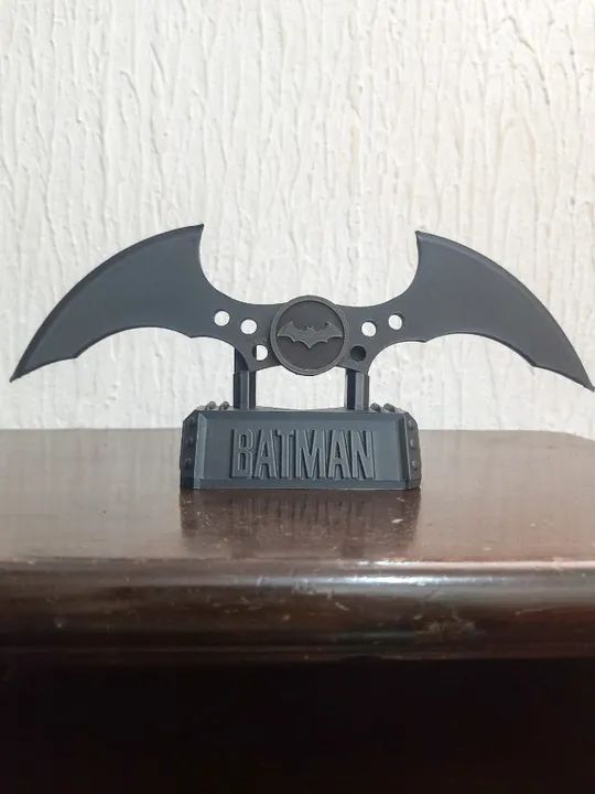Batarangue 3D com Stand - Batman