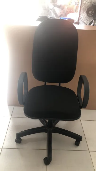 Cadeira de todos os modelos presidencial diretora etc