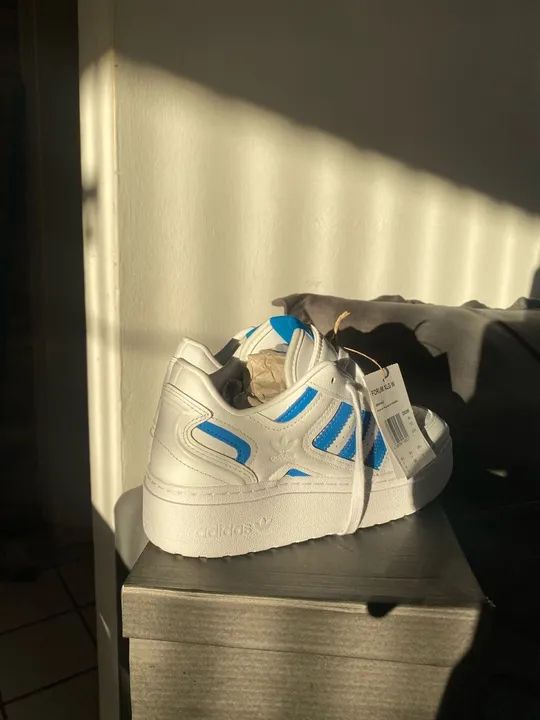 Tênis Adidas Forum 84 Low - Branco com Azul - Tamanho 36 - Foto 3