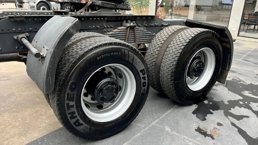 Volvo Fh 480 6x4 Cubo Redutor Teto Baixo Ano 2010 - Foto 10