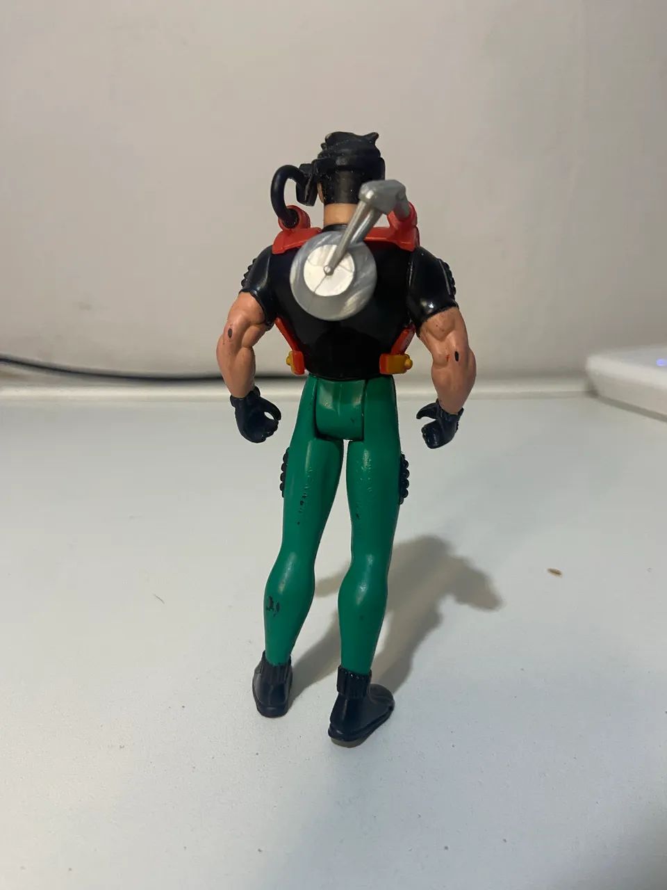 Vintage Kenner Robin Action Figure, 1994 (In Good Condition)64706223692547121