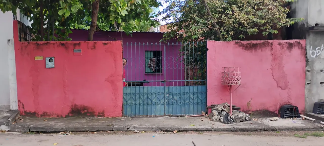 Vendo casa no Tancredo Neves
