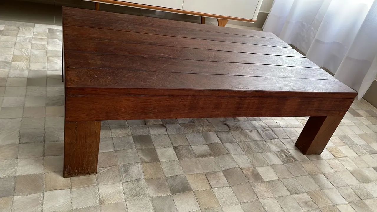 Mesa de centro de madeira maciça - Foto 2