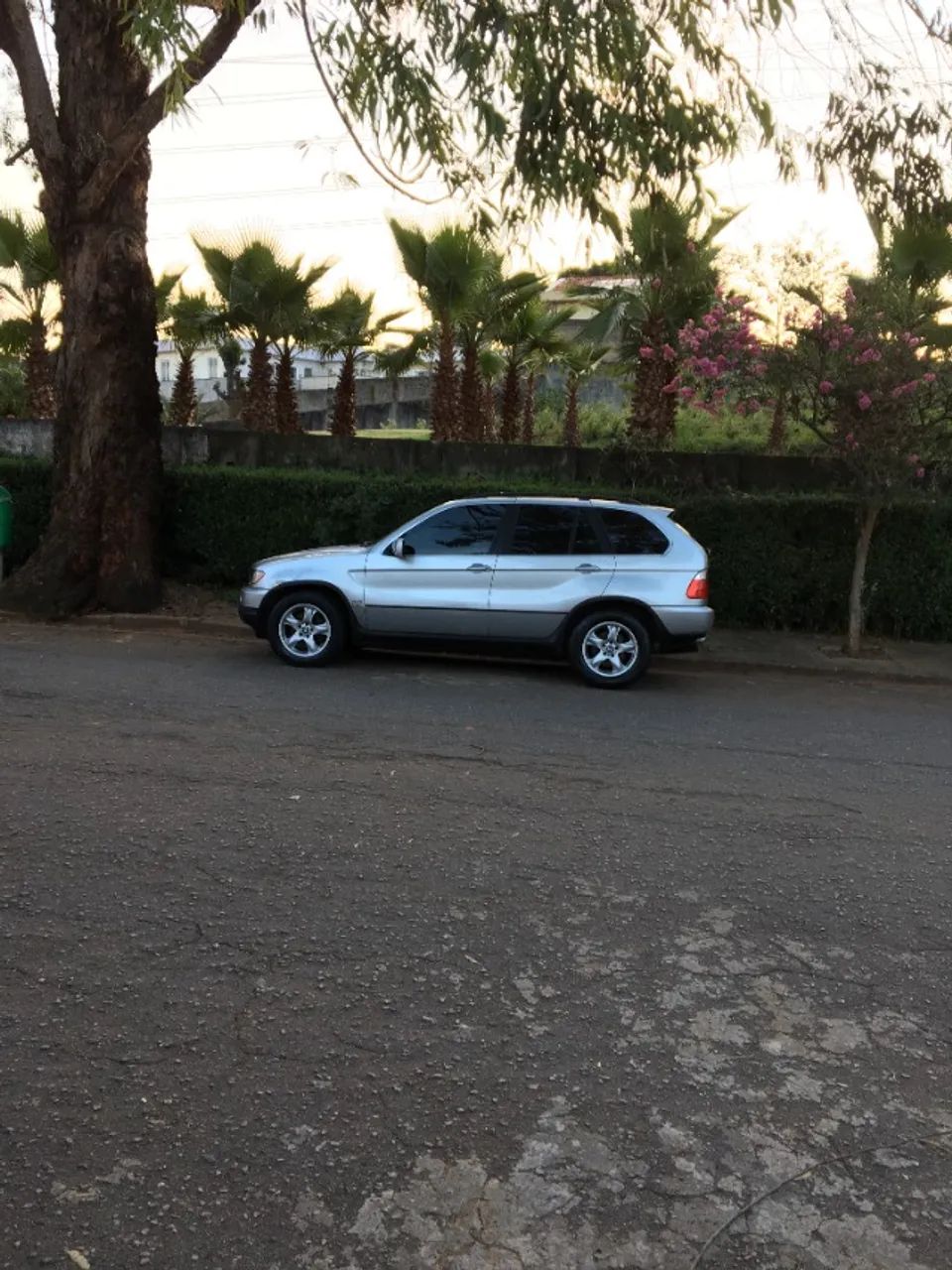 X5 OPORTUNIDADE PARA MECÂNICO OU REVENDA PEÇAS - Foto 2