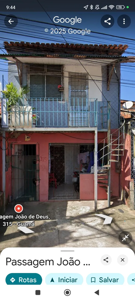 Alugo imóvel mobiliado para o mês de outubro.