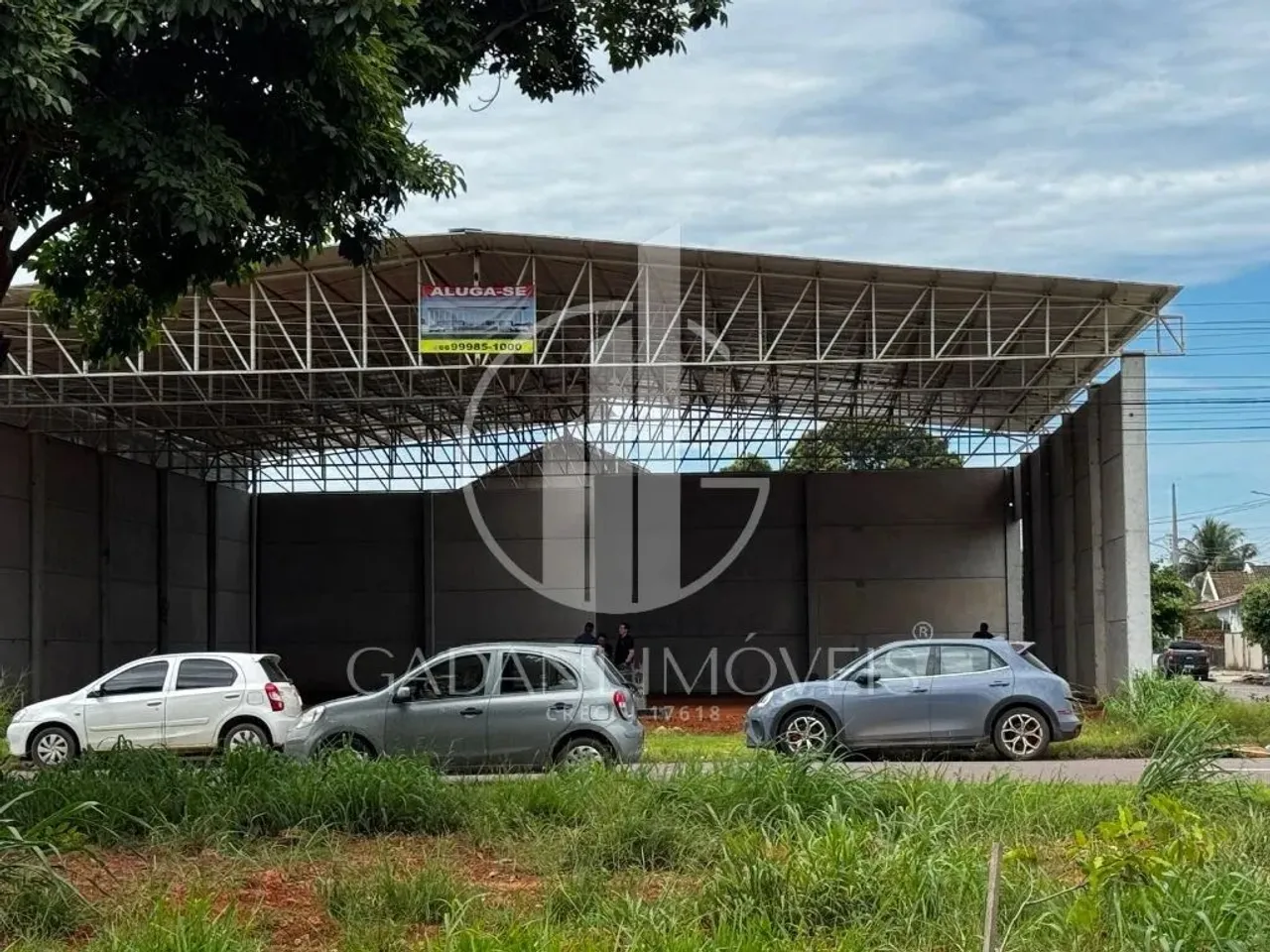 BARRACÃO DISPONÍVEL PARA VENDA OU ALUGUEL NA AVENIDA DAS PALMEIRAS, SINOP-MT