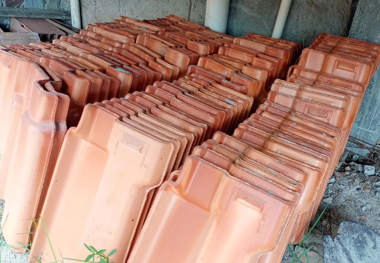 Telha de cerâmica romana  - Foto 2