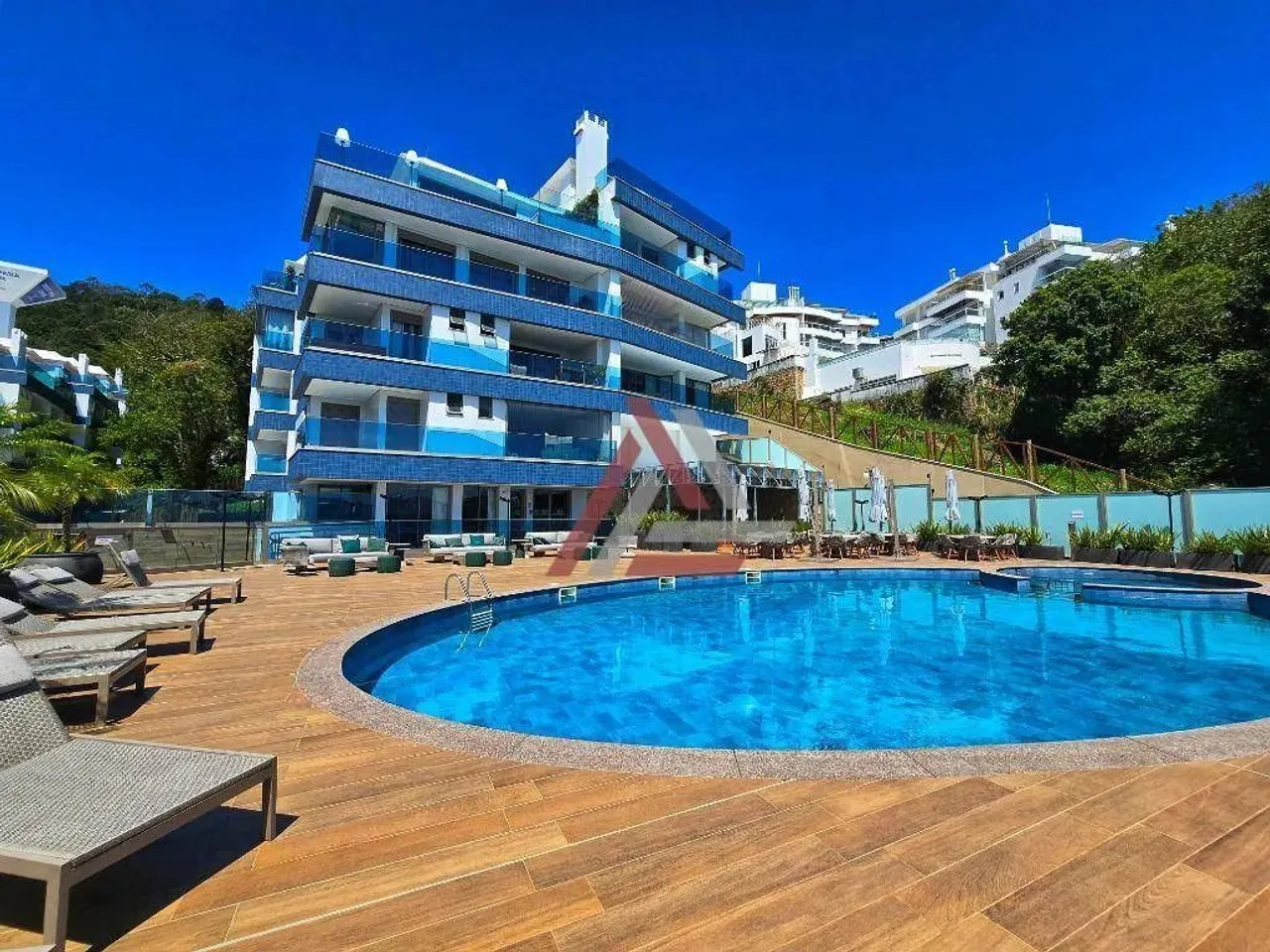 Apartamento com 3 quartos à venda, 205 m² por R$ 5.883.662 - Jurerê - Florianópolis/SC