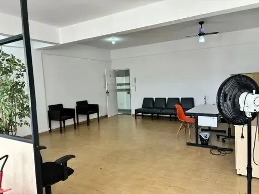 Sala Comercial para venda com 60m² e 1 vaga em São Vicente