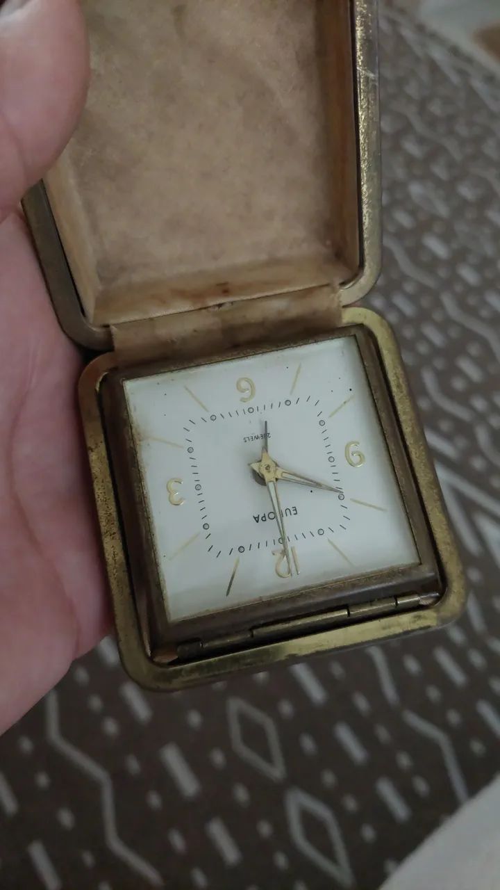  Despertador antigo de Viagem