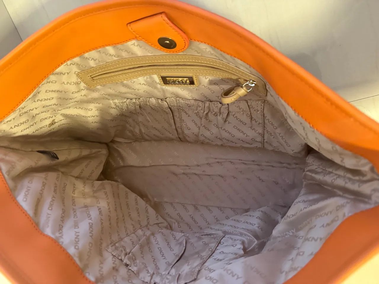 Bolsa de ombro DKNY Original - Foto 2