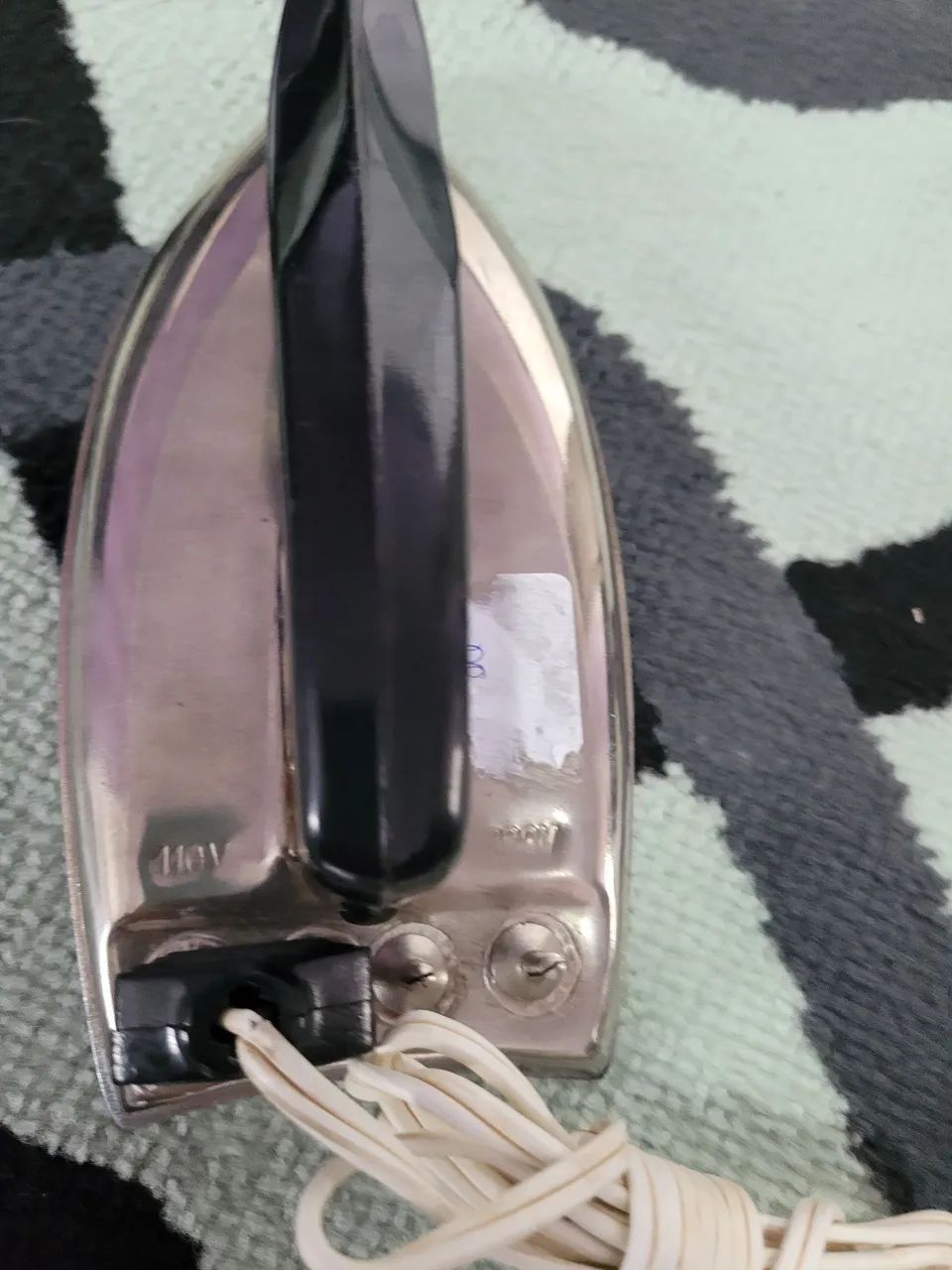 Ferro de passar antigo  - Foto 4