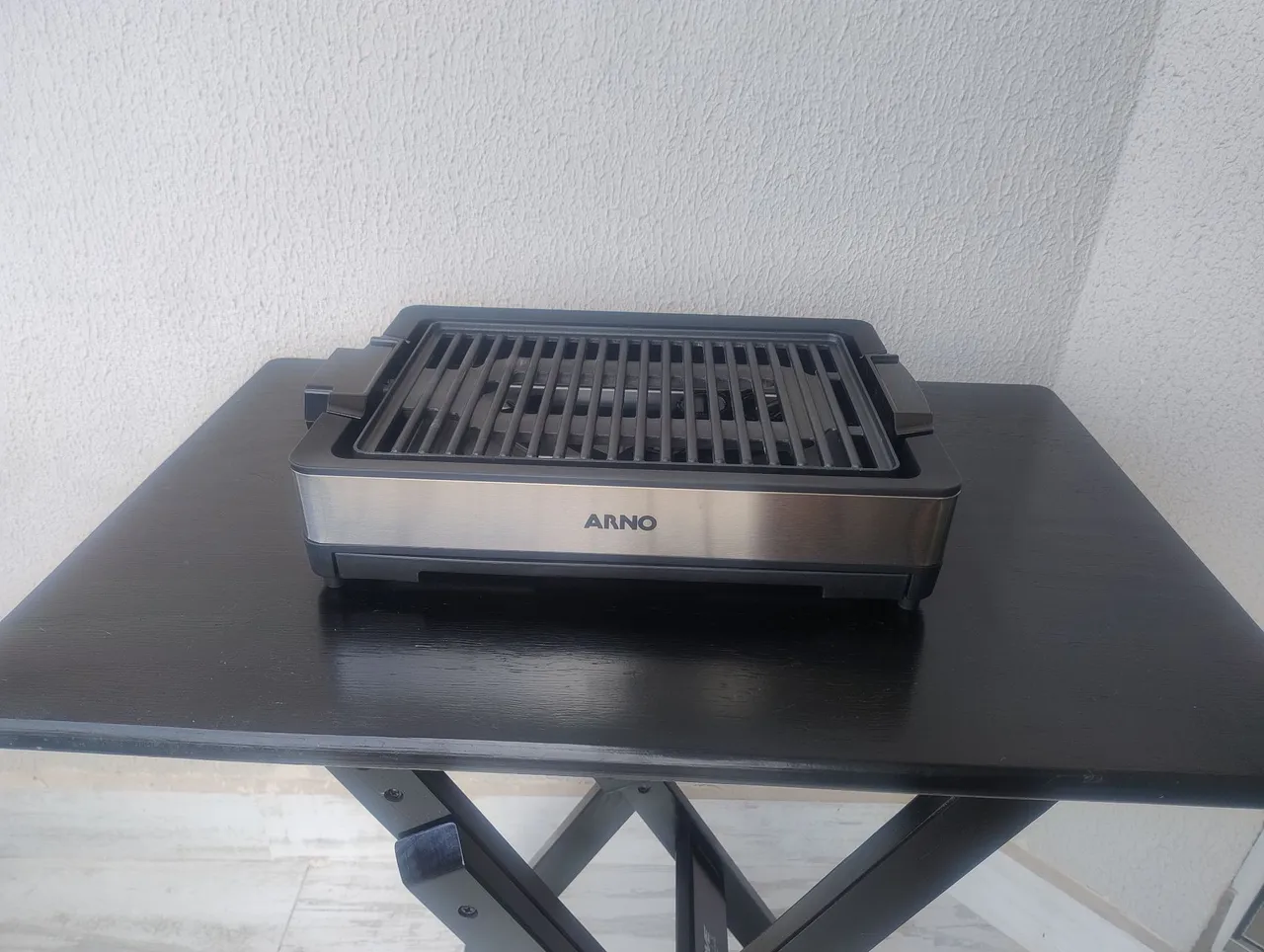 Churrasqueira Elétrica Arno - Perfeita para seu churrasco!