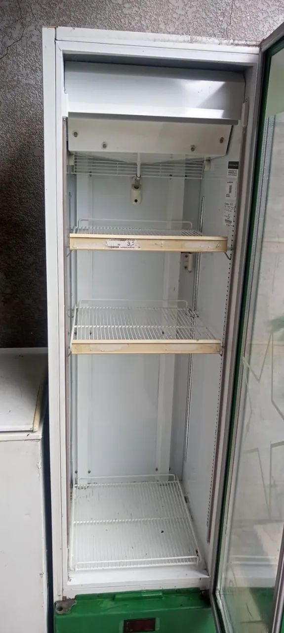 Geladeira Expositora Metalfrio Heineken - Comercial 220V - Foto 4