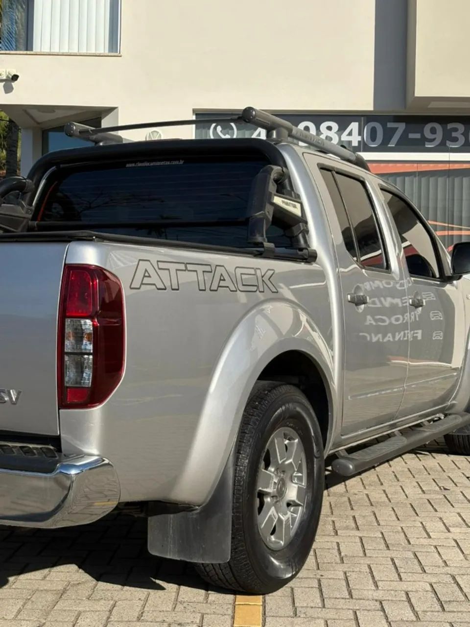Nissan Frontier SV Attack CD 4X2 2.5 TB Diesel 2015 - Foto 3