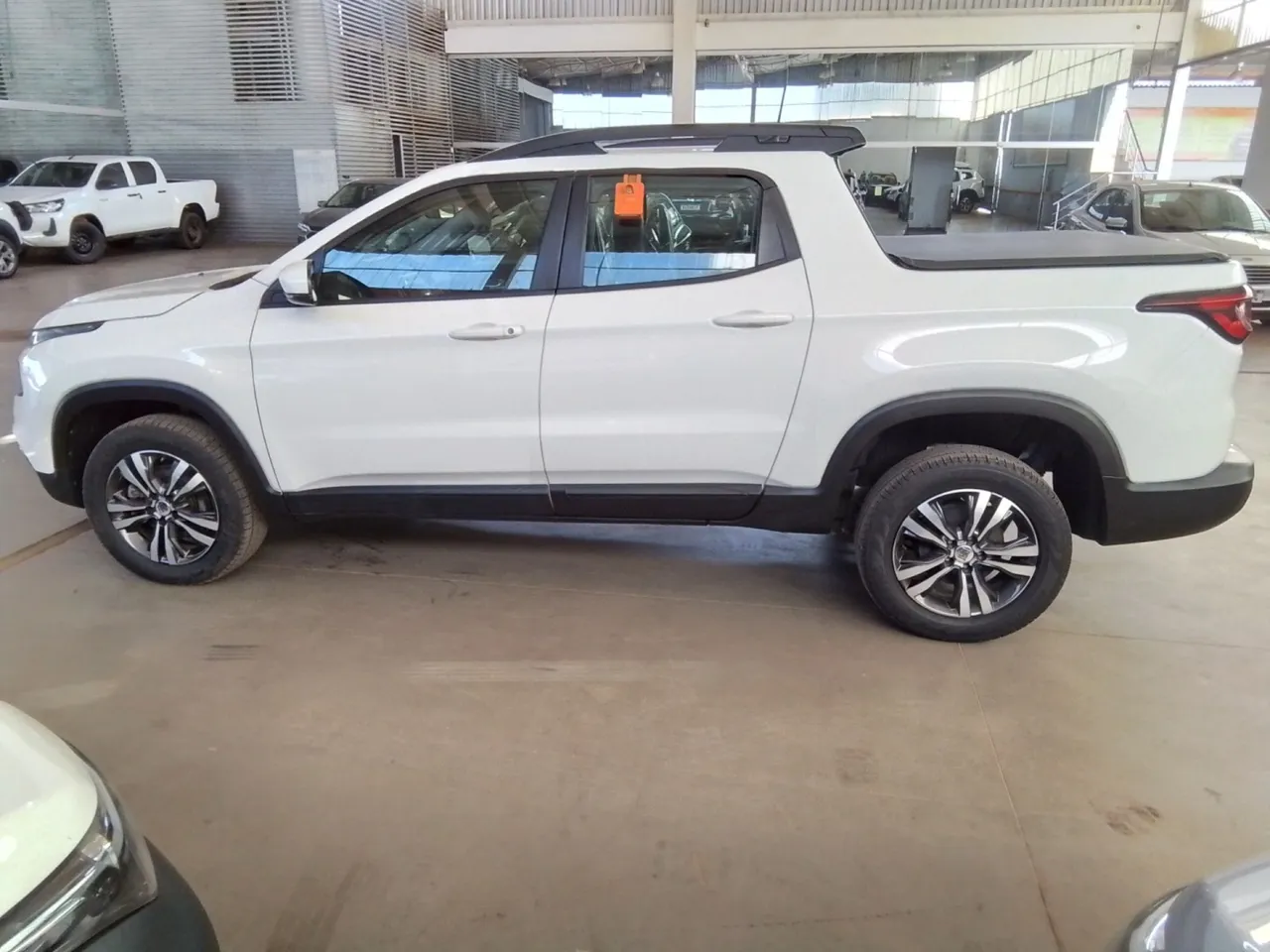 Fiat Toro 2023 1.3 turbo 270 flex freedom at6