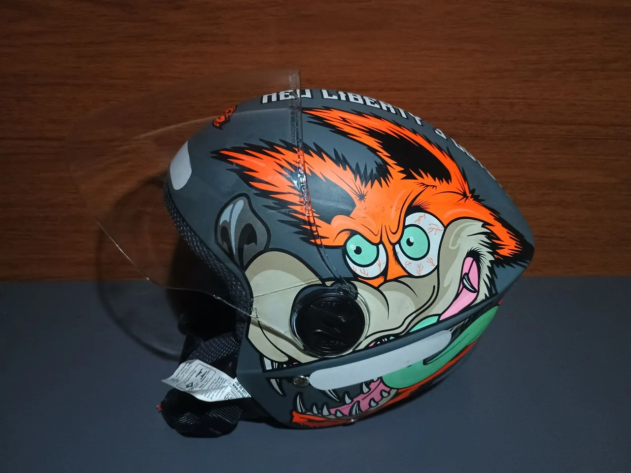 Capacete New Liberty Design Fox - Novo