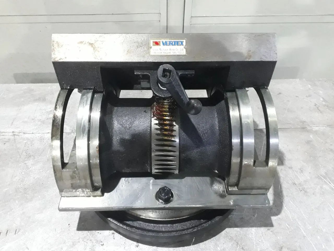 Mesa angular em 45º de 360 x 270 x 233mm, Excelente!!!! - Foto 5