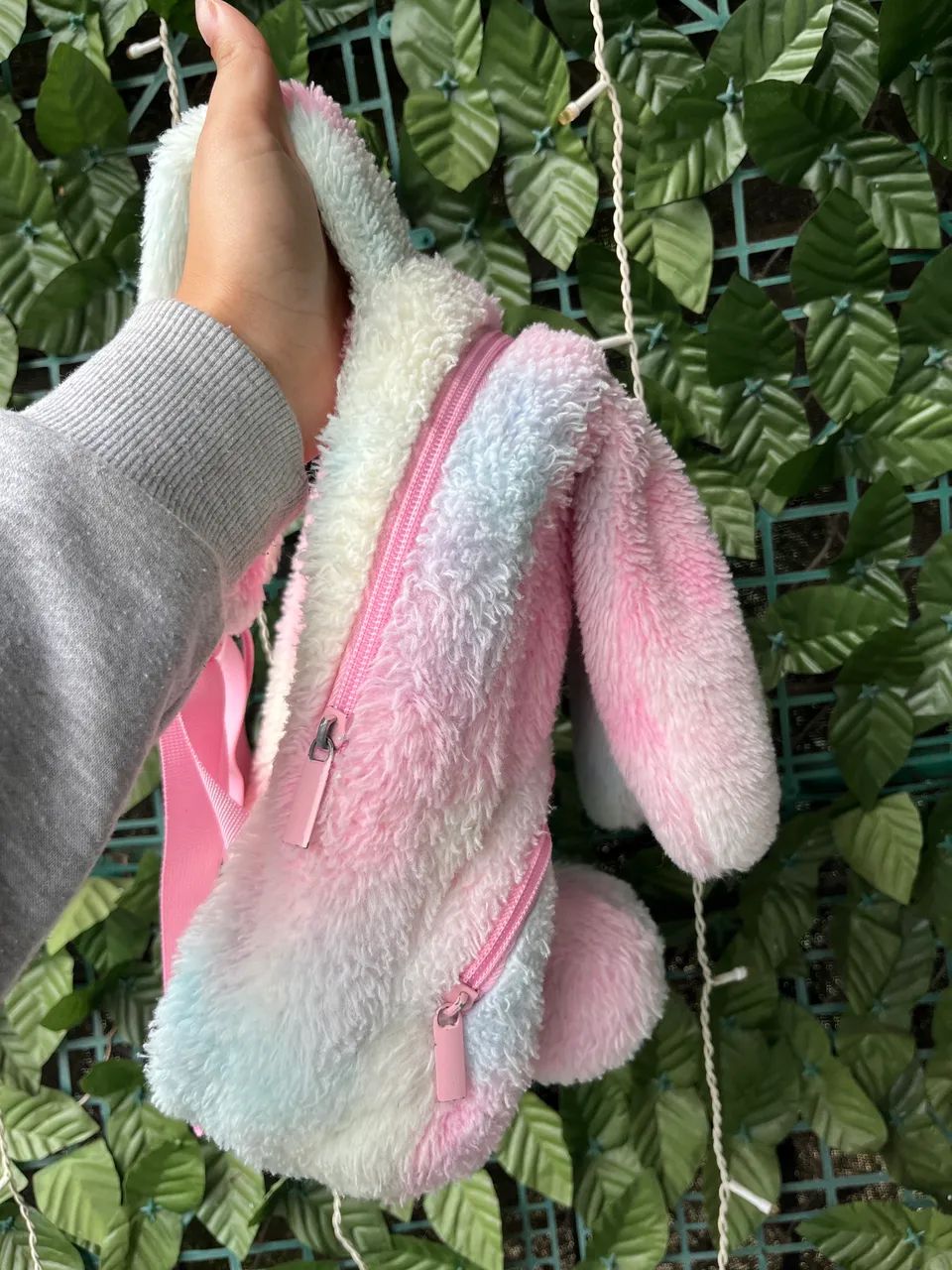 Mochila pelúcia claires - Foto 2