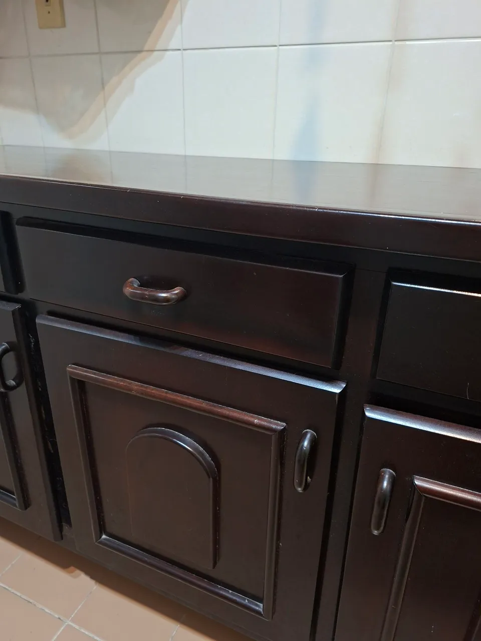 Buffet em mogno 3 portas