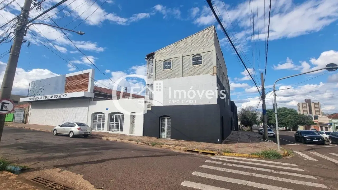 Oportunidade Imperdível ? Salão Comercial com 3.700m² Localização Estratégica na Rua Dom A