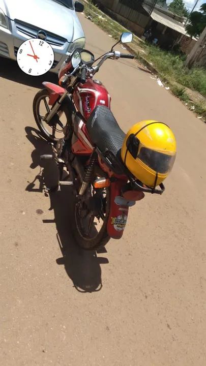 Motocicleta 50cc vermelha em ótimo estado - Foto 2