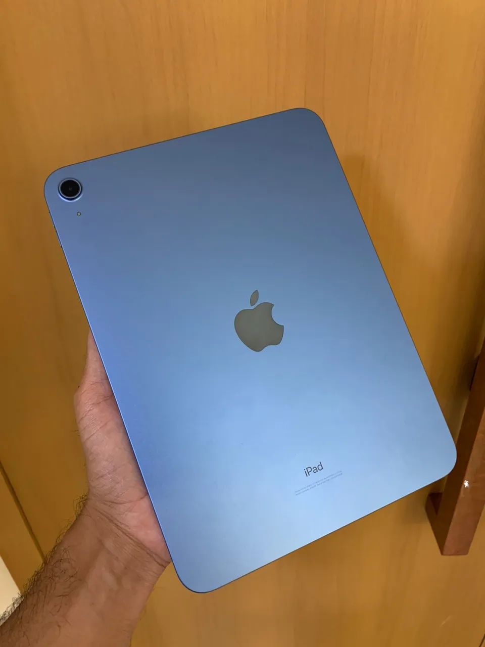 iPad 10 64 GB Refurbished64312212654722121
