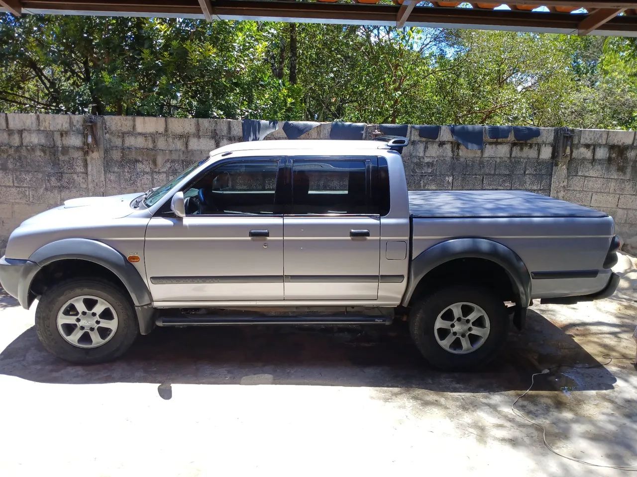 L200 HPE 2010 119000KM