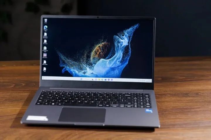 Notebook Galaxy Book2 intel core i7-1255U 8GB RA SSD 512GB 15.6 Full HD