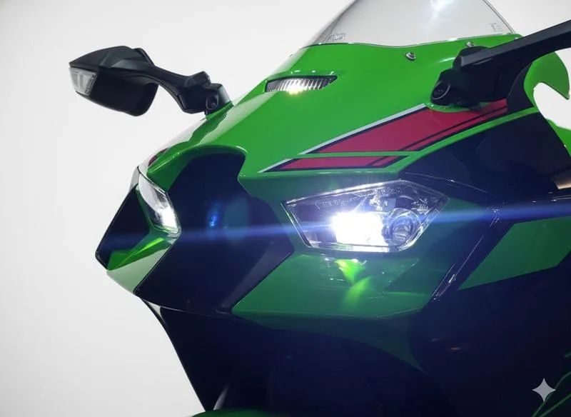 Kawasaki Zx-10/ Zx-10r 1000cc 2023 - 1453263692 | OLX