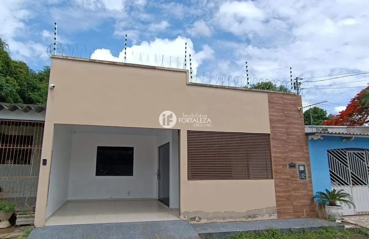 VENDO CASA 160M², 2 quartos, 1 suíte em Capoeira - Rio Branco - AC