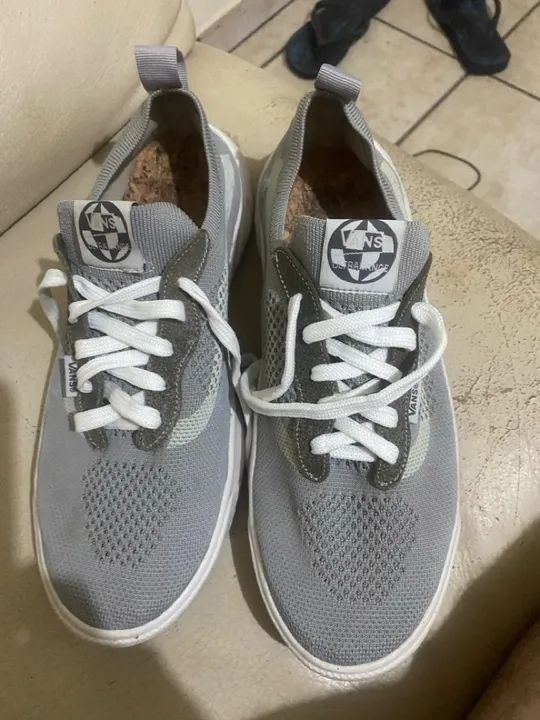 Vendo 1 tenis  Vans ultrarange (número 42) primeira linha - Foto 3
