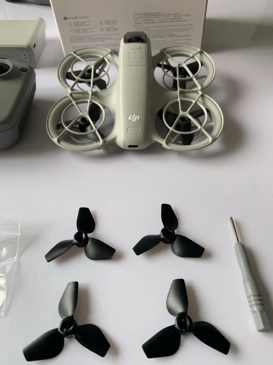 Drone DJI Neo Combo BR, 3 Baterias, Câmera 4K, Anatel - com case - Foto 4