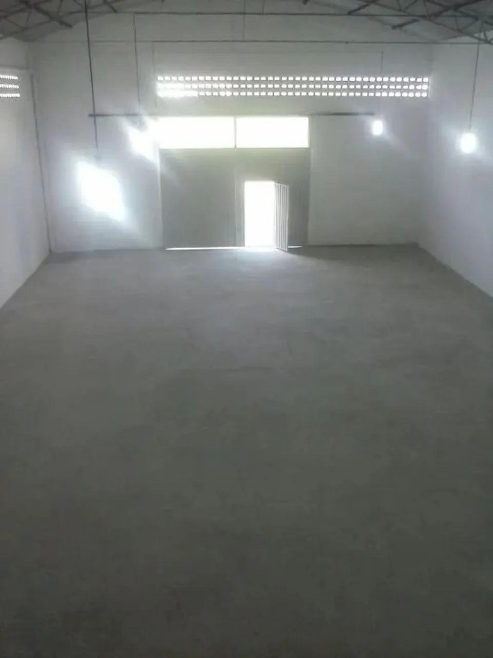 Galpão com renda à venda, com 360 m² próximo da portaria da mina de Carajás! - Foto 2