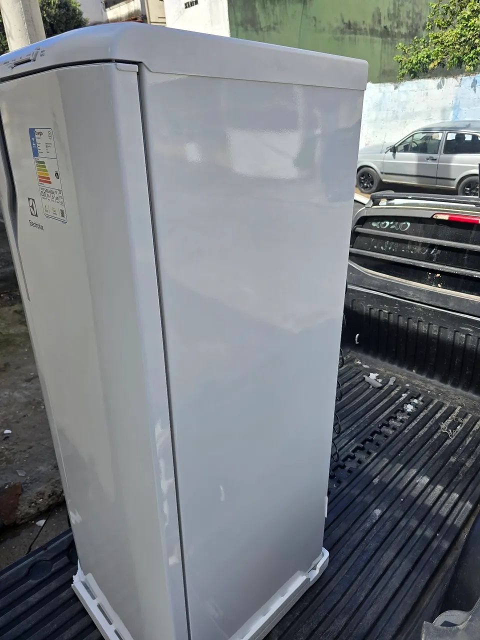 geladeira Vertical Electrolux RE31 - Foto 2