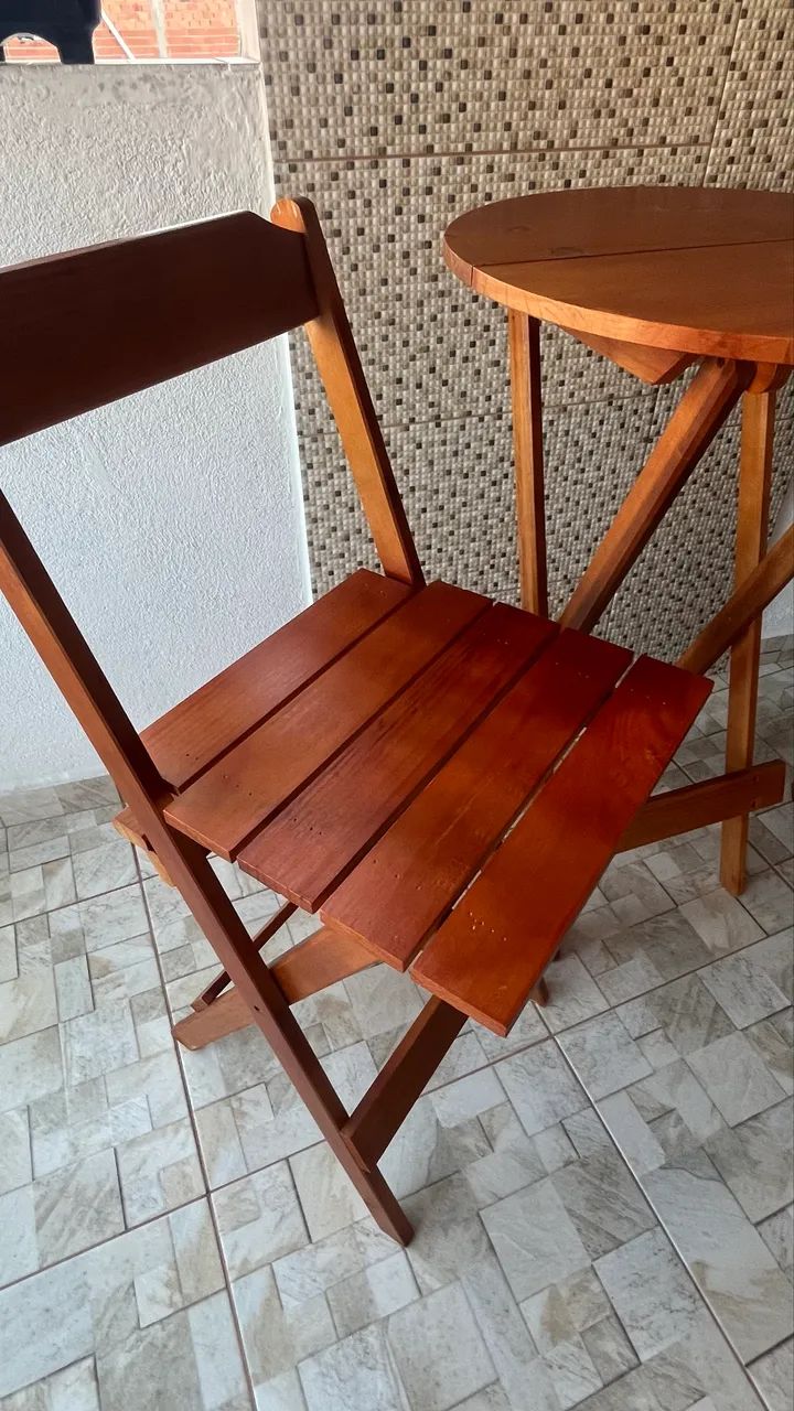 Jogo de Mesa Bistrô com duas Cadeiras - Foto 4