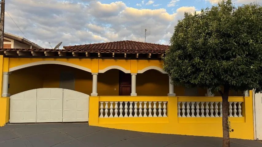 Foto - Batatais - Santa Cruz